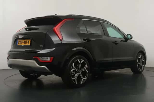 Kia Niro (2025) thumbnail 5