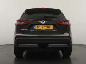 Nissan Qashqai (2021) thumbnail 4