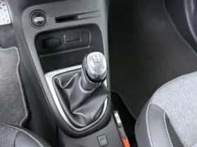 Renault Captur (2018) thumbnail 19