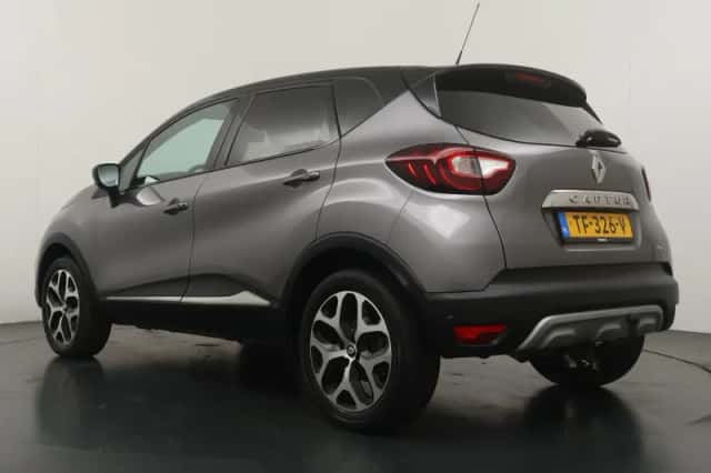 Renault Captur (2018) thumbnail 3