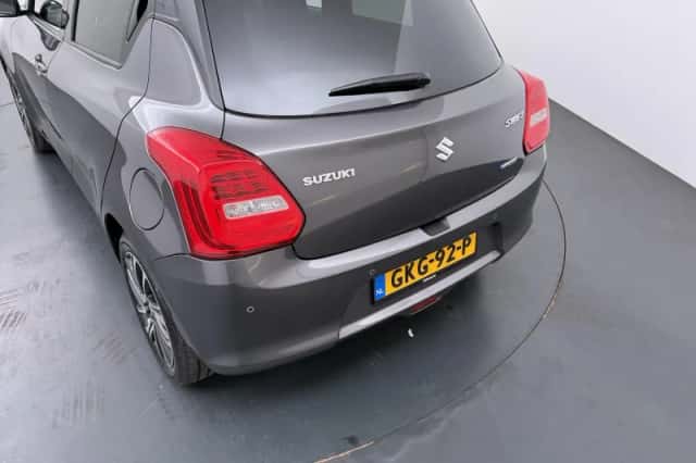 Suzuki Swift (2022) thumbnail 34