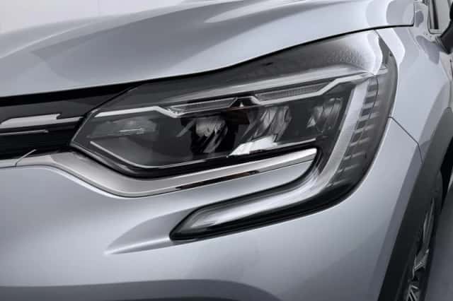 Renault Captur (2024) thumbnail 15
