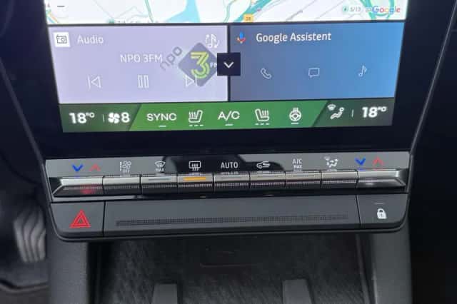 Renault Mégane E-Tech (2025) thumbnail 17