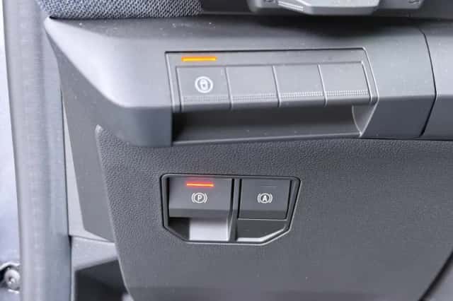 Renault Mégane E-Tech (2025) thumbnail 23