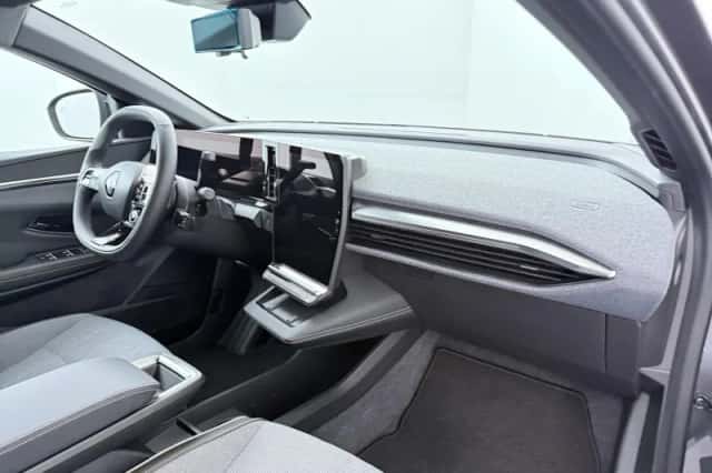 Renault Mégane E-Tech (2025) thumbnail 26