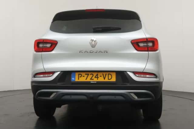 Renault Kadjar (2022) thumbnail 4
