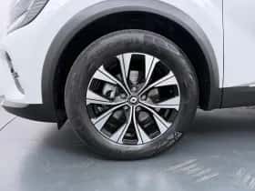 Renault Captur (2023) thumbnail 16