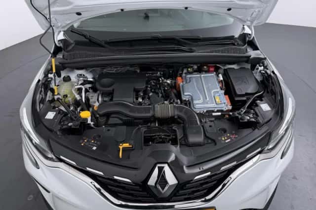 Renault Captur (2023) thumbnail 30