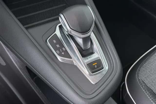 Renault Captur (2021) thumbnail 19