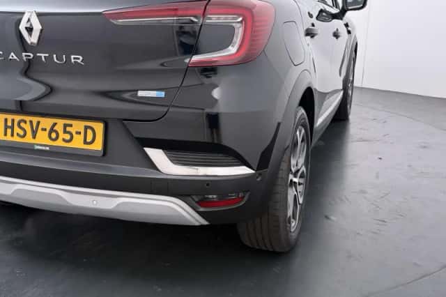 Renault Captur (2021) thumbnail 36