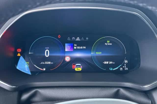 Renault Captur (2021) thumbnail 10