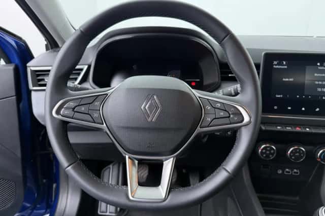 Renault Clio (2025) thumbnail 9