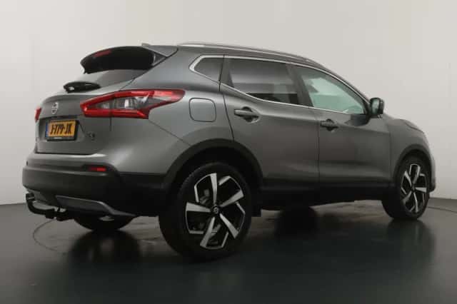 Nissan Qashqai (2020) thumbnail 5