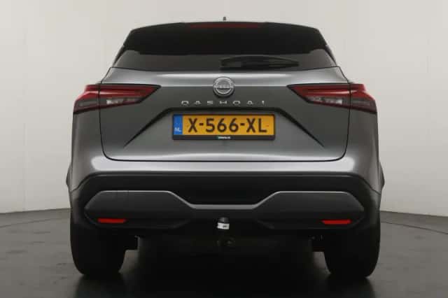 Nissan Qashqai (2023) thumbnail 4