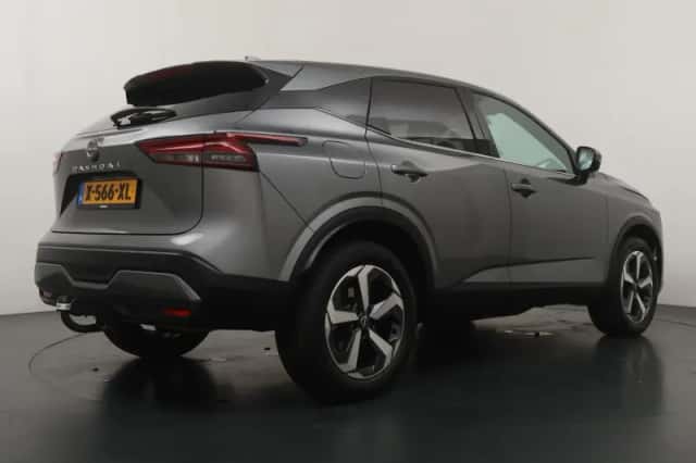 Nissan Qashqai (2023) thumbnail 5