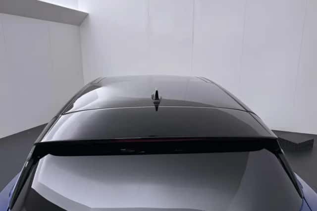 Renault Captur (2024) thumbnail 37