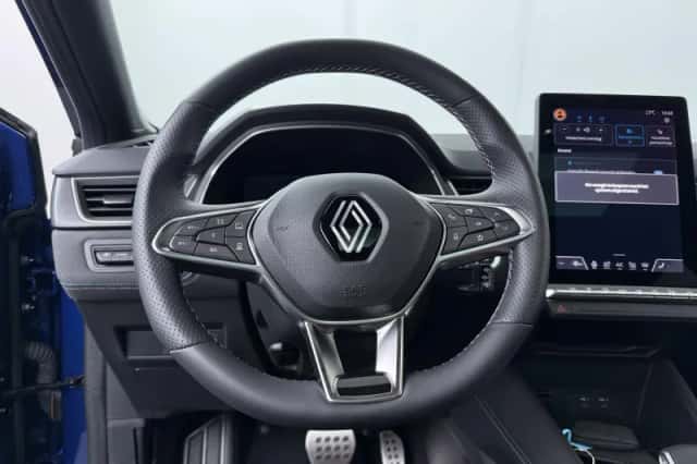 Renault Captur (2024) thumbnail 9