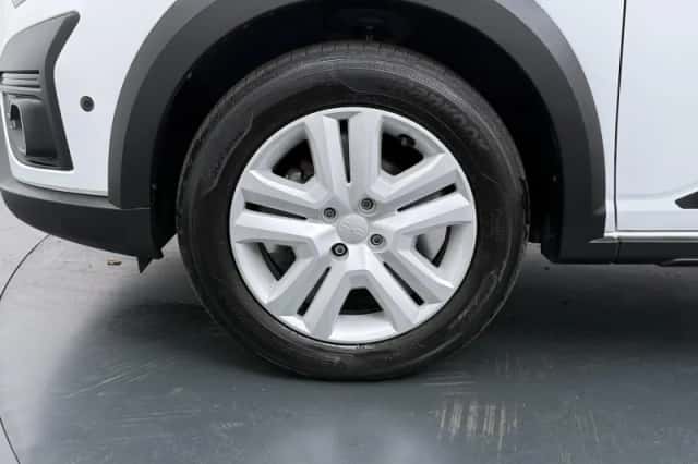 Dacia Sandero Stepway (2023) thumbnail 16
