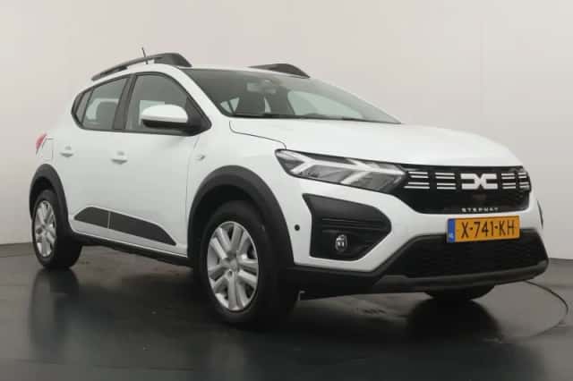 Dacia Sandero Stepway (2023) thumbnail 7