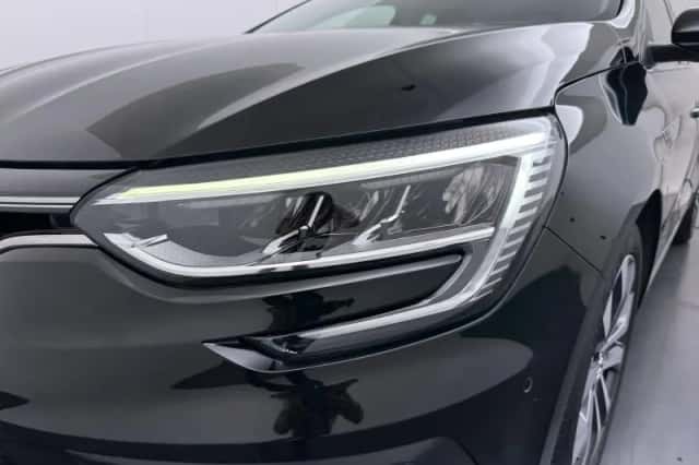 Renault Mégane (2023) thumbnail 15