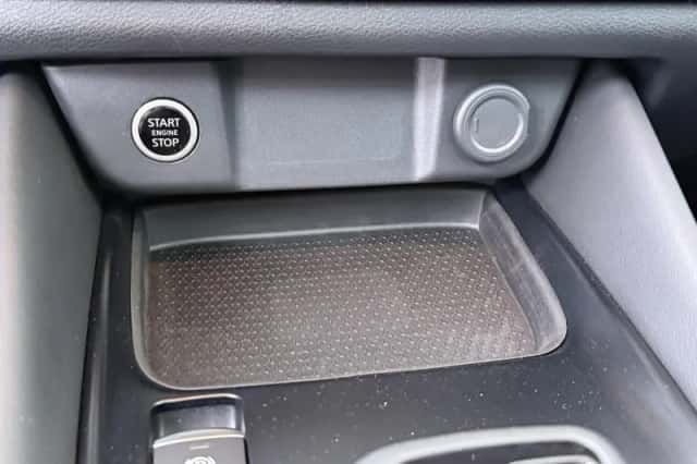 Nissan Qashqai (2023) thumbnail 18