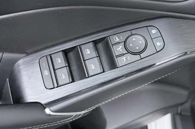 Nissan Qashqai (2023) thumbnail 24