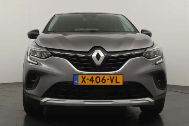 Renault Captur (2024) thumbnail 8