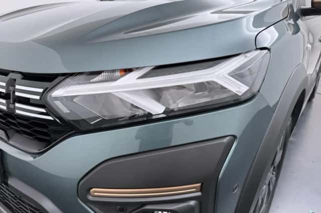 Dacia Sandero Stepway (2024) thumbnail 15