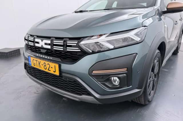 Dacia Sandero Stepway (2024) thumbnail 31