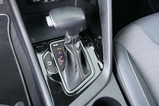 Kia Niro (2017) thumbnail 19