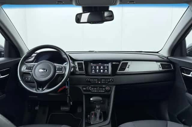Kia Niro (2017) thumbnail 28