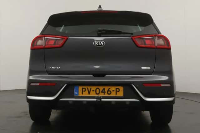 Kia Niro (2017) thumbnail 4