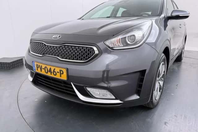 Kia Niro (2017) thumbnail 31