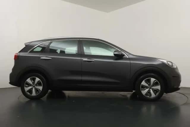 Kia Niro (2017) thumbnail 6