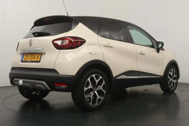 Renault Captur (2019) thumbnail 5