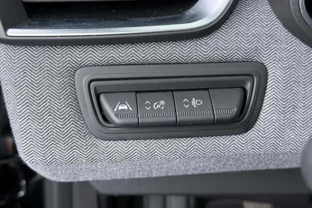 Renault Clio (2024) thumbnail 22