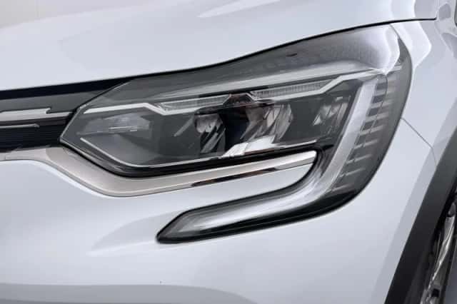 Renault Captur (2022) thumbnail 15
