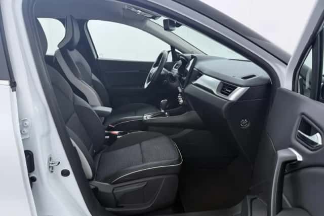 Renault Captur (2022) thumbnail 27