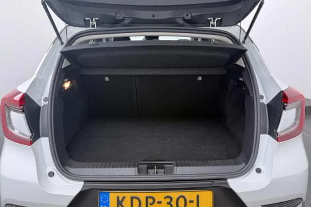 Renault Captur (2022) thumbnail 29