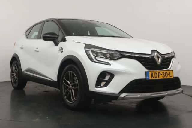 Renault Captur (2022) thumbnail 7