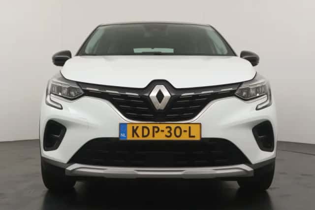 Renault Captur (2022) thumbnail 8