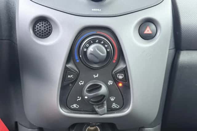 Peugeot 108 (2019) thumbnail 17