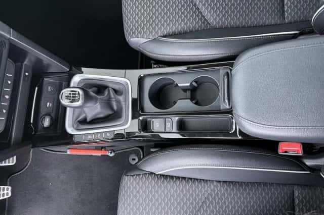 Kia Ceed Sportswagon (2024) thumbnail 12