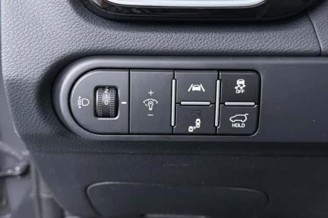 Kia Ceed Sportswagon (2024) thumbnail 23