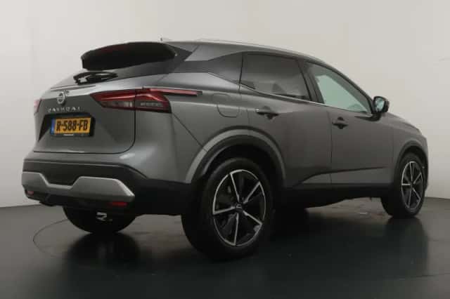 Nissan Qashqai (2021) thumbnail 5