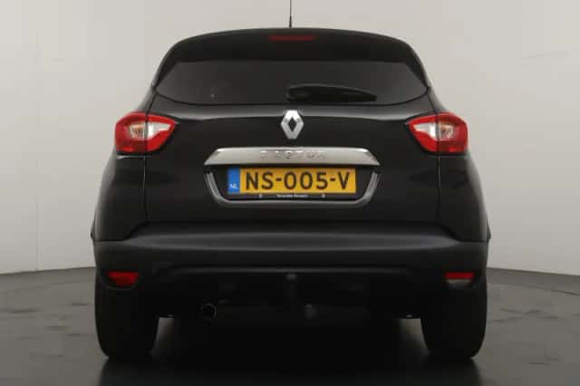 Renault Captur (2017) thumbnail 4