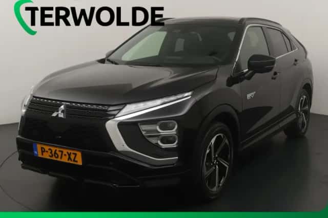 Mitsubishi Eclipse Cross (2022) thumbnail 1