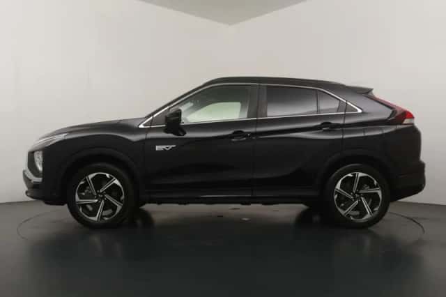 Mitsubishi Eclipse Cross (2022) thumbnail 2