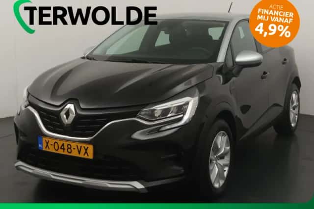 Renault Captur (2022) thumbnail 1