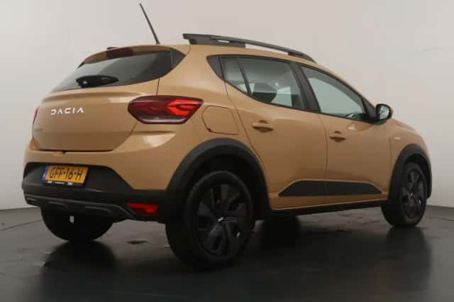 Dacia Sandero Stepway (2024) thumbnail 5